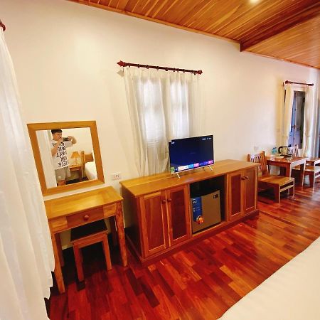 Opera Premier Hotel Luang Prabang Buitenkant foto