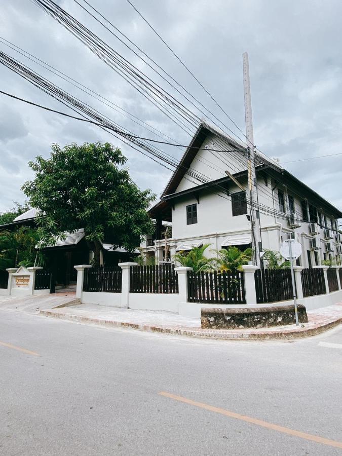 Opera Premier Hotel Luang Prabang Buitenkant foto