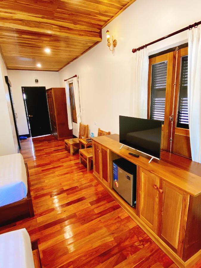 Opera Premier Hotel Luang Prabang Buitenkant foto