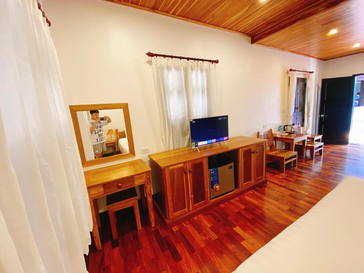 Opera Premier Hotel Luang Prabang Buitenkant foto